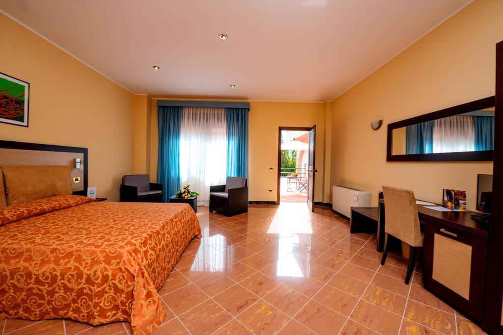 TH Cinisi - Florio Park Hotel Esterno foto